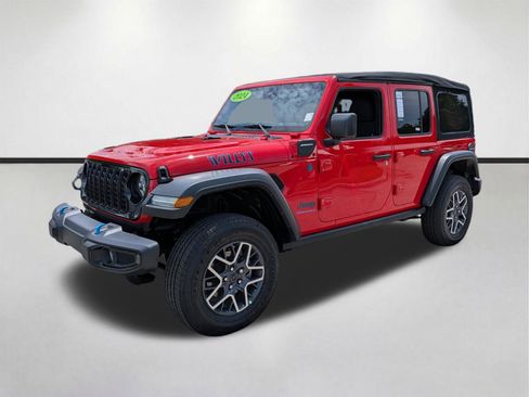 Used 2024 Jeep Wrangler Unlimited AWD/4WD image 8