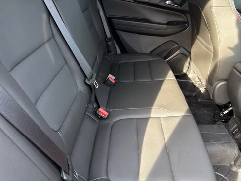 Certified 2024 Chevrolet TrailBlazer RS w/ Convenience Package image 35