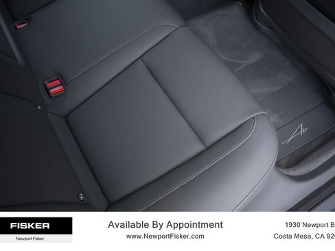 Used 2024 Lucid Air Touring AWD/4WD image 29