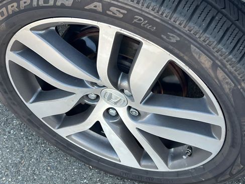 Used 2018 Honda Pilot Elite image 22