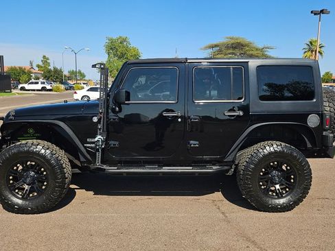 Used 2015 Jeep Wrangler Unlimited Sport w/ Power Convenience Group AWD/4WD image 7