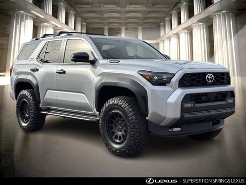 Used 2025 Toyota 4Runner TRD Off-Road Premium image 2