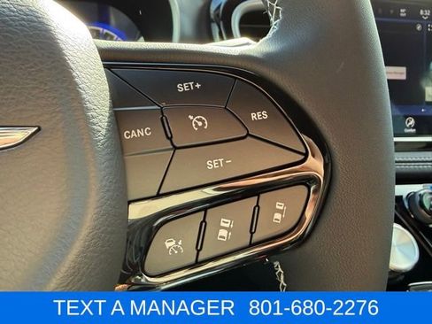 New 2026 Chrysler Pacifica Select w/ S Appearance Package AWD/4WD image 15