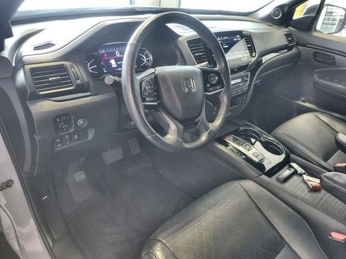 Used 2022 Honda Passport Elite image 14