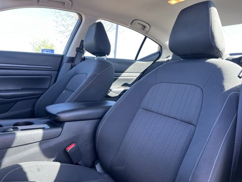 Used 2024 Nissan Altima 2.5 S image 24