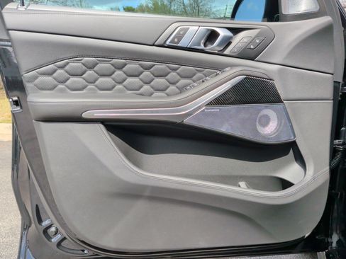 Used 2026 BMW X5 M Competition w/ Executive Package image 31