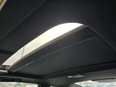 Used 2017 Honda Civic EX-L image 22