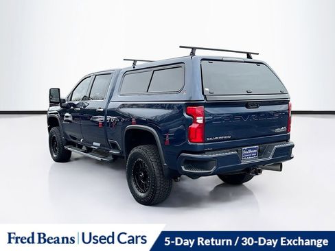 Used 2022 Chevrolet Silverado 2500 High Country w/ Safety Package II image 5