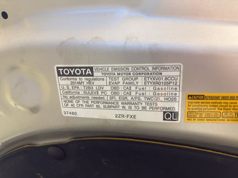 Used 2014 Toyota Prius V Three FWD image 33