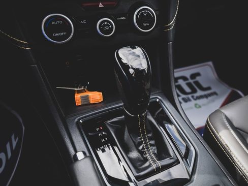 Used 2022 Subaru Crosstrek 2.5i Sport w/ Moonroof Package image 14