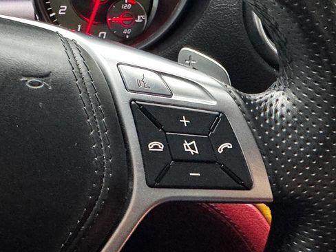 Used 2016 Mercedes-Benz SL 550 image 40