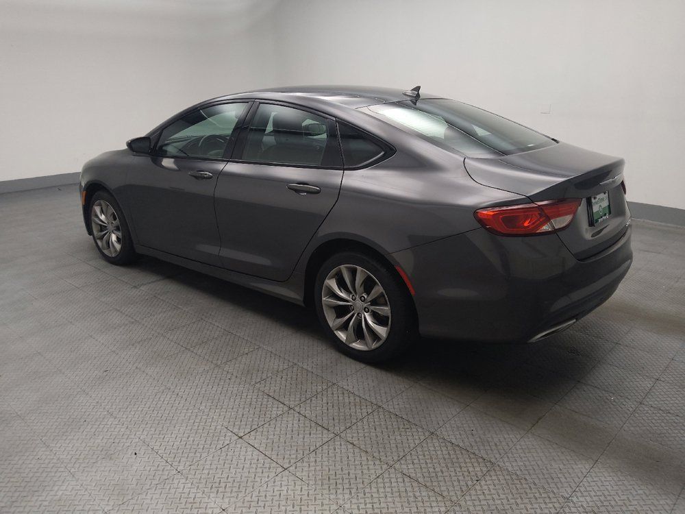 Used 2016 Chrysler 200 S w/ Navigation & Sound Group I FWD image 3
