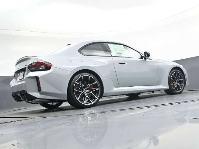 Used 2026 BMW M2 w/ Carbon Package RWD image 40
