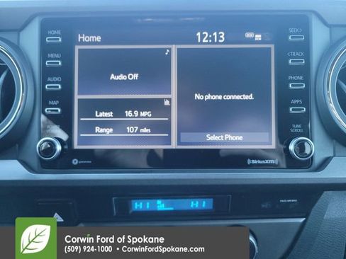 Used 2023 Toyota Tacoma TRD Off-Road w/ Technology Package image 28