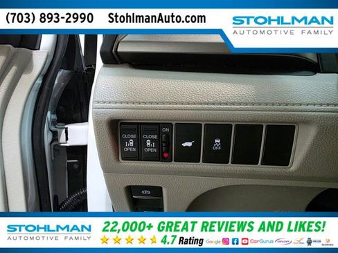 Used 2025 Honda Odyssey EX-L image 18