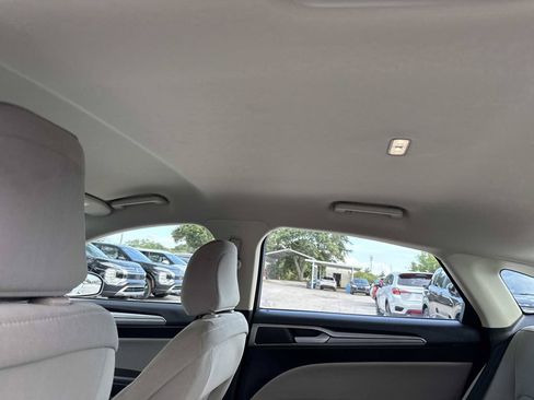 Used 2020 Ford Fusion S FWD image 15