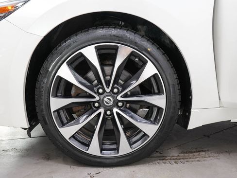 Used 2016 Nissan Maxima SR FWD image 28