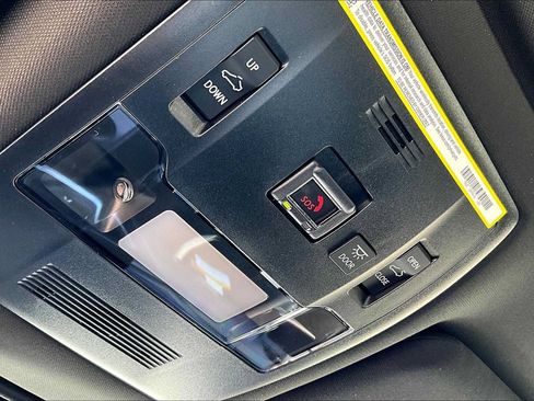 Used 2025 Lexus UX 300h FWD w/ Accessory Package (Z2) image 15