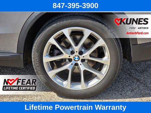 Used 2024 BMW X5 xDrive40i w/ Premium Package image 11