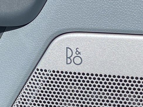 New 2025 Ford F150 Lariat w/ Equipment Group 501A Mid image 14