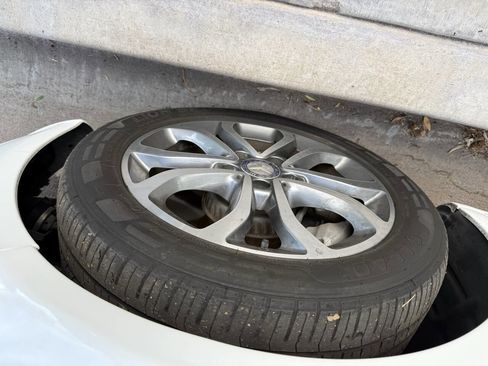 Used 2015 Mercedes-Benz C 300 4MATIC Sedan w/ Premium 1 Package image 12