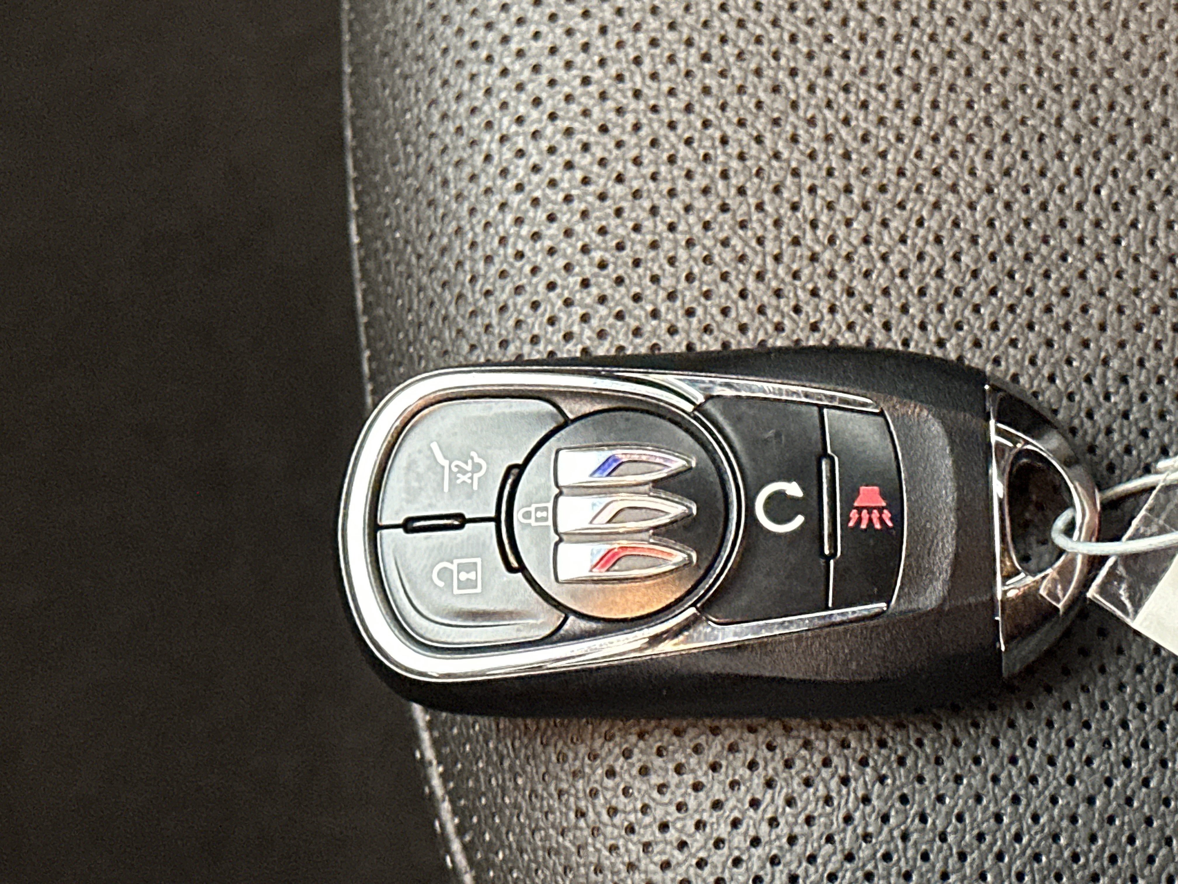 Used 2024 Buick Encore GX Sport Touring w/ Comfort Package FWD image 38