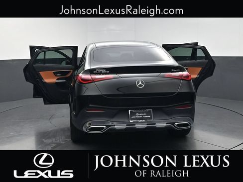 Used 2024 Mercedes-Benz GLC 300 4MATIC image 34
