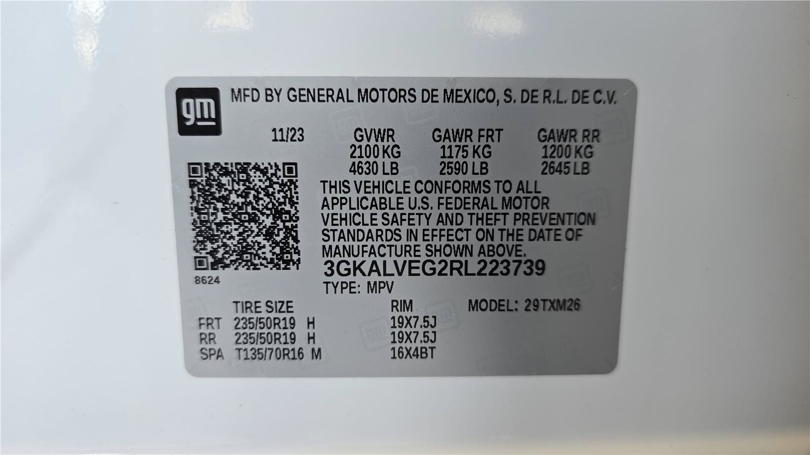 Used 2024 GMC Terrain SLT w/ Elevation Edition AWD/4WD image 29