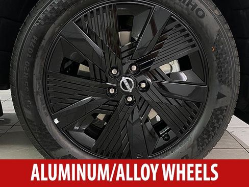 New 2025 Nissan Murano SV w/ Cargo Package AWD/4WD image 7