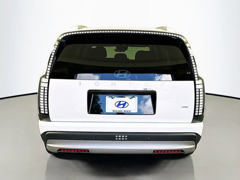New 2026 Hyundai Ioniq 9 SE image 6