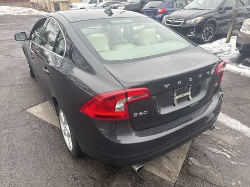 Used 2013 Volvo S60 T5 image 10