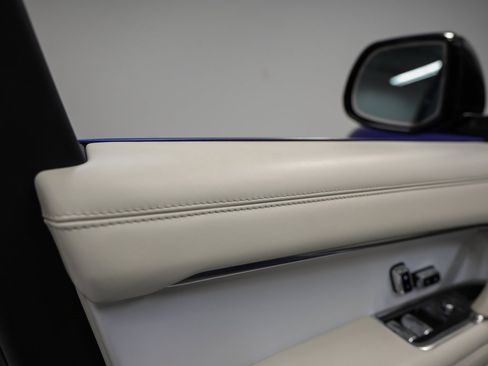 Used 2024 Land Rover Range Rover SV image 74