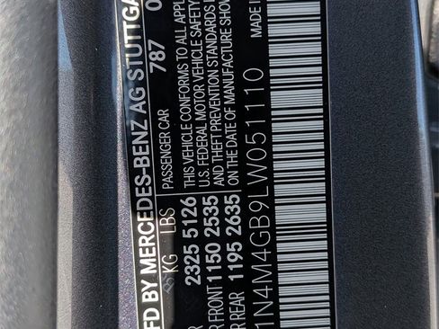 Used 2020 Mercedes-Benz GLB 250 image 2