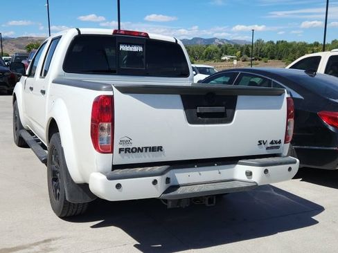 Used 2019 Nissan Frontier SV w/ Value Truck Package AWD/4WD image 2