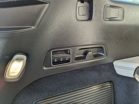 Used 2022 Mercedes-Benz GLS 450 4MATIC image 44