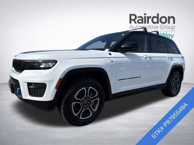 Used 2023 Jeep Grand Cherokee Trailhawk AWD/4WD image 3