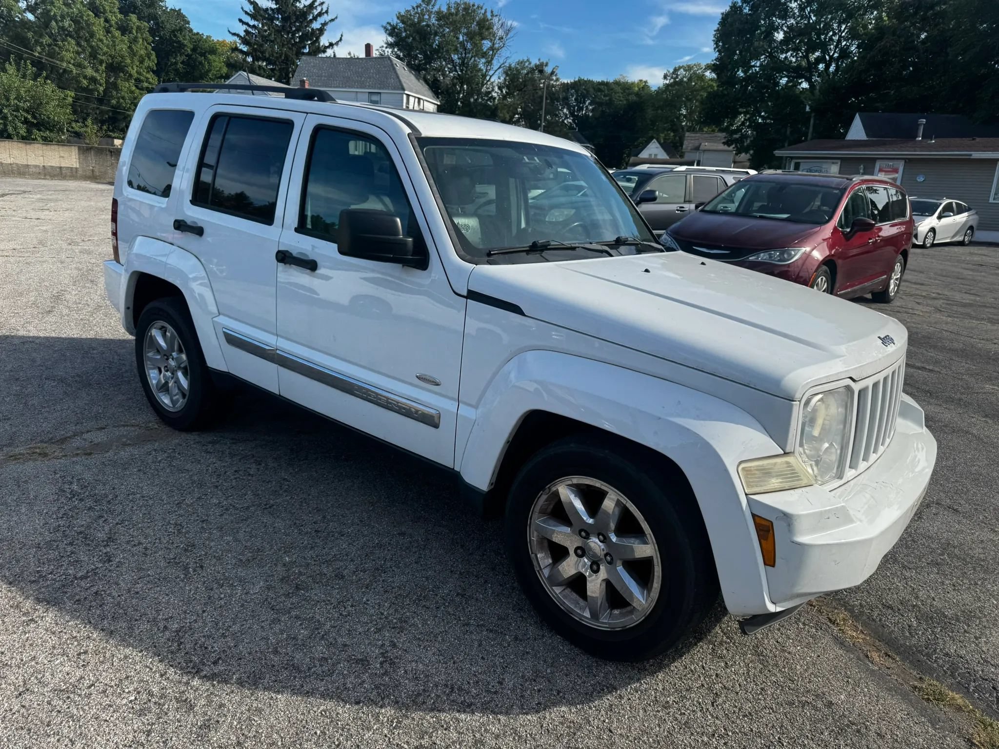 Used 2012 Jeep Liberty Sport AWD/4WD image 3
