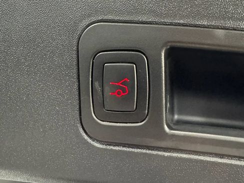 Used 2018 Tesla Model S 75D AWD/4WD image 28