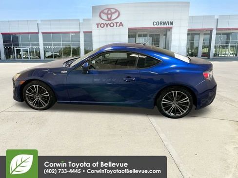 Used 2014 Scion FR-S image 5