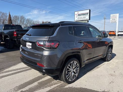 Used 2022 Jeep Compass Limited w/ Elite Group image 3