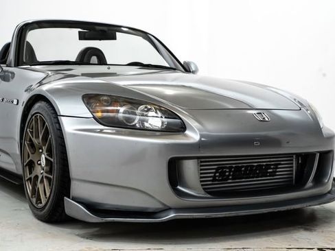 Used 2005 Honda S2000 image 15