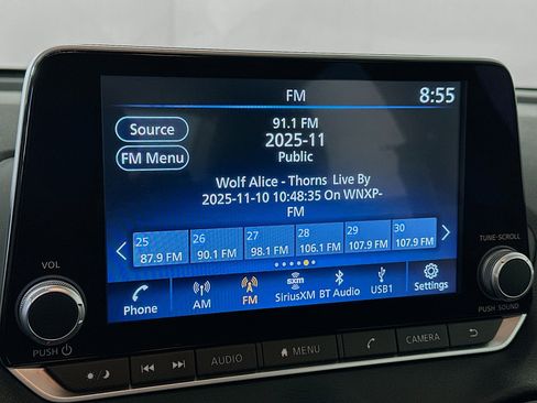 Used 2024 Nissan Sentra SV image 19
