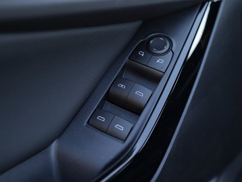 New 2026 Chevrolet Equinox LT w/ Convenience Package II image 27