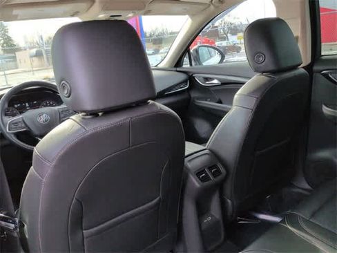 Used 2021 Buick Envision Essence w/ Sport Touring Package image 17