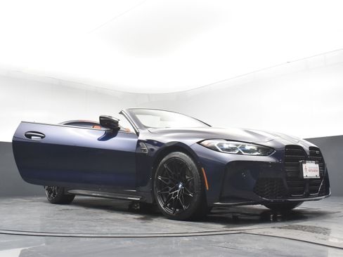 Used 2024 BMW M4 xDrive Competition w/ Executive Package image 32