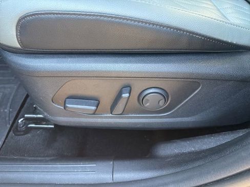 Used 2023 Kia Sportage X-Line w/ X-Line Premium Package AWD/4WD image 14