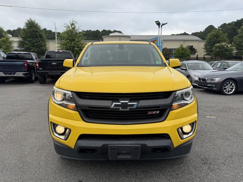 Used 2015 Chevrolet Colorado Z71 w/ Trail Boss Edition image 2