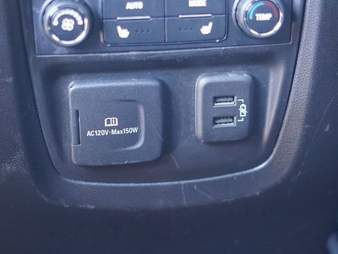Used 2023 Buick Enclave Avenir w/ Avenir Technology Package FWD image 38