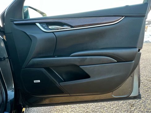 Used 2017 Cadillac XTS Luxury w/ Driver Awareness Package image 24