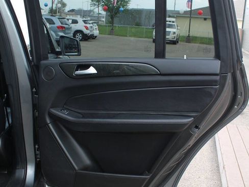 Used 2017 Mercedes-Benz GLS 450 4MATIC image 24